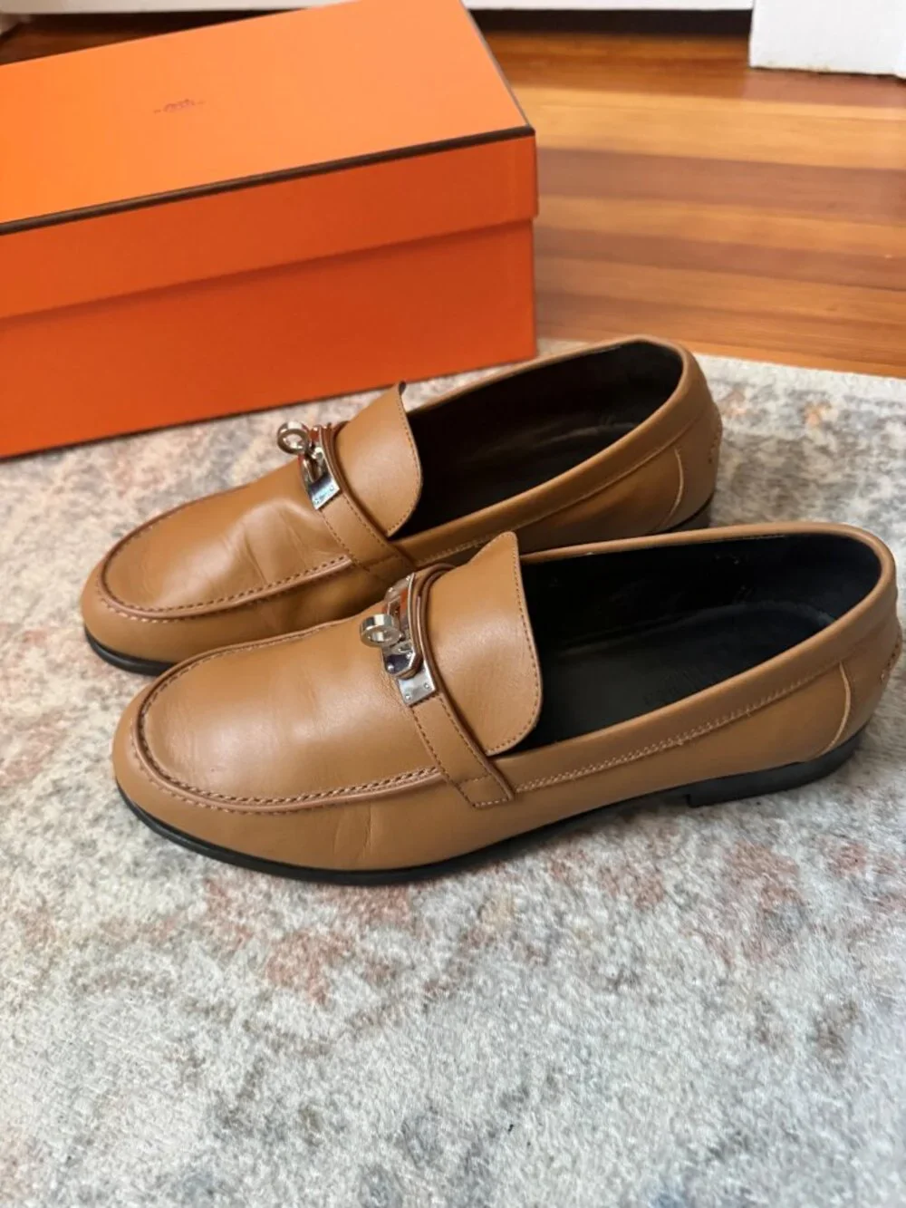 Hermes Destin Loafer - Gold (Brown) with silver hardware - Picture 3 of 5